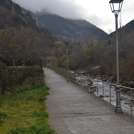 Precioso Atico Duplex En Canfranc, Casa Marco Lejlighed *