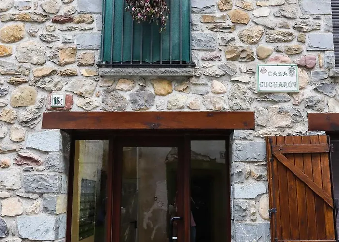 Atico Duplex En Canfranc , Garaje Directo Junto Astun-Candanchu, Casa Marco Lägenhet
